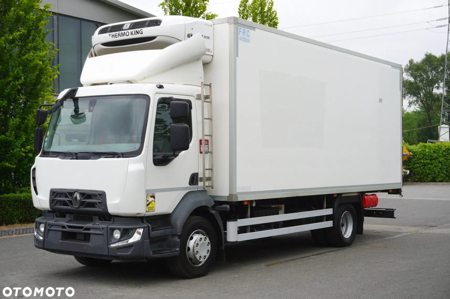 Renault D13 / 140 tys. km!!! / Chłodnia hakowa / Thermoking T800R / 2 sztuki - 2