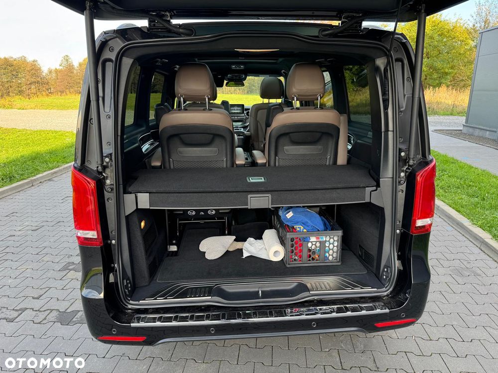 Mercedes-Benz Klasa V 300 d 4-Matic Avantgarde 9G-Tronic - 13