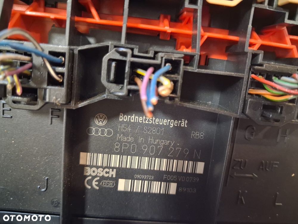Moduł komfortu AUDI A3 8P LIFT  8P0907279N  OE - 2