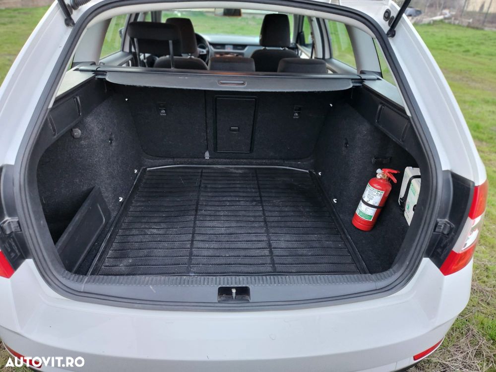 Skoda Octavia 1.0 TSI Ambition - 10