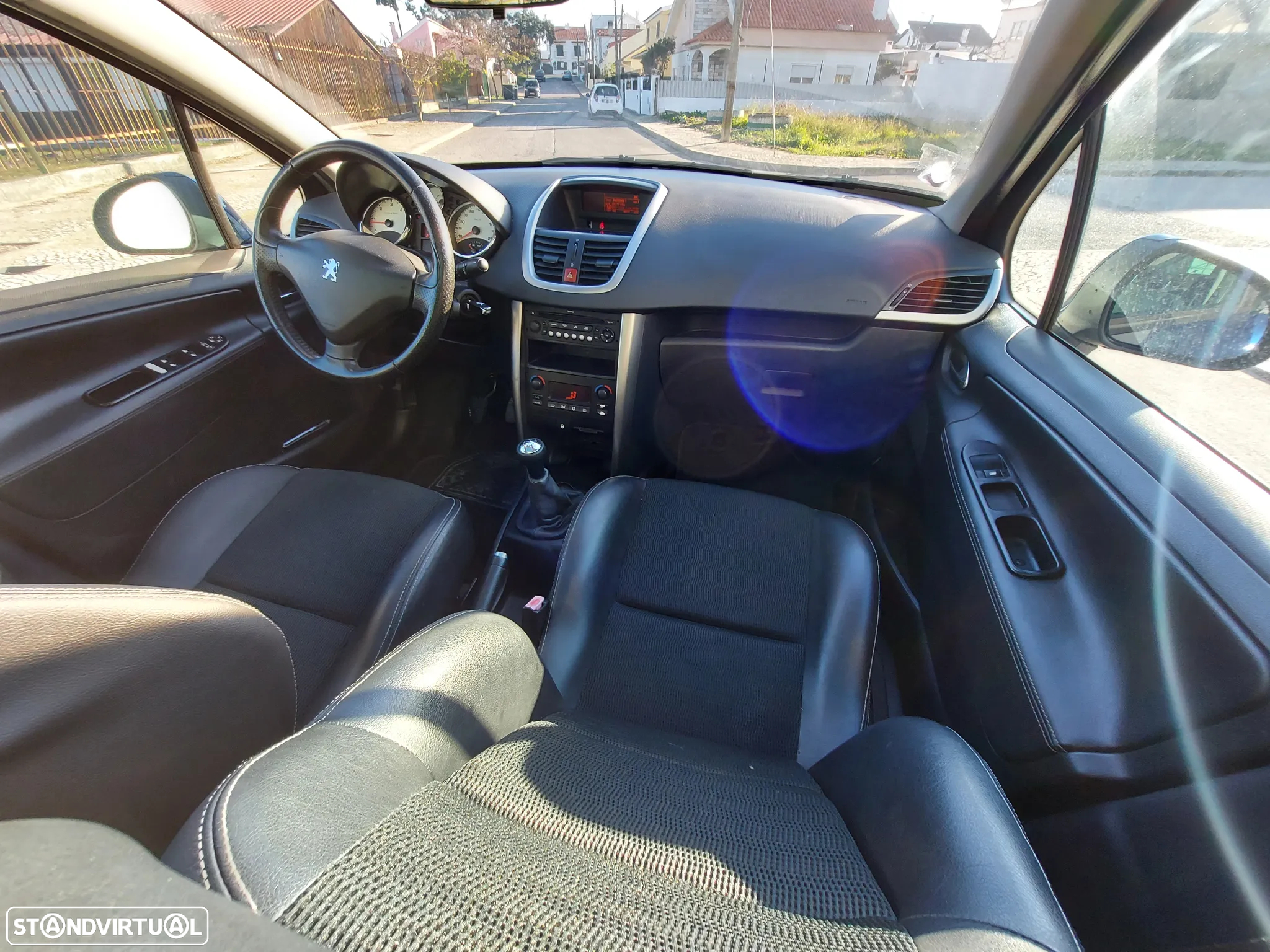Peugeot 207 SW 1.6 HDi Outdoor - 13