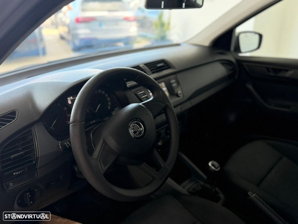 Skoda Fabia Break 1.0 Active - 6