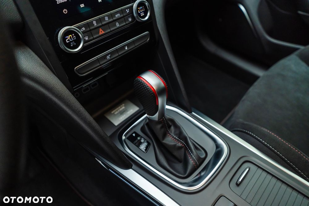 Renault Megane 1.8 TCe FAP R.S Ultime EDC - 11