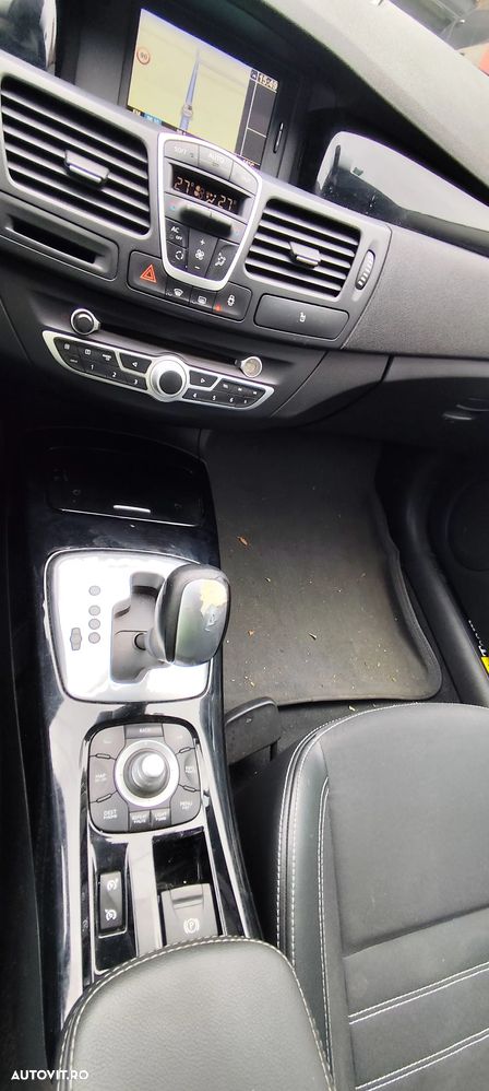 Renault Laguna - 16