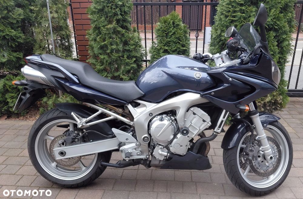 Yamaha FZ6 - 2