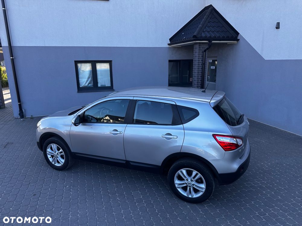 Nissan Qashqai 1.6 acenta - 9