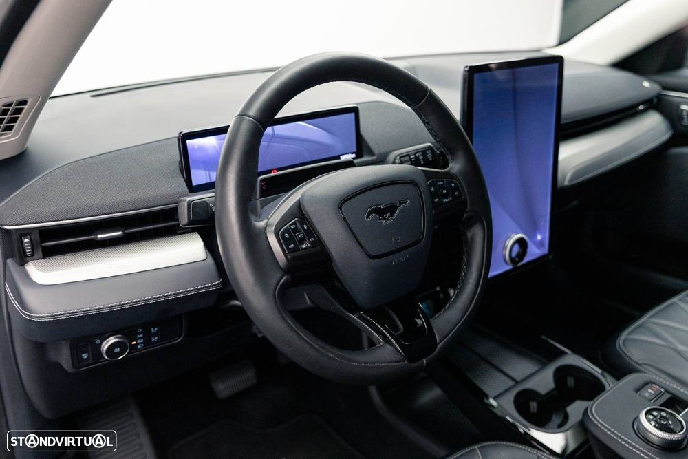 Ford Mustang Mach-E Standard - 8