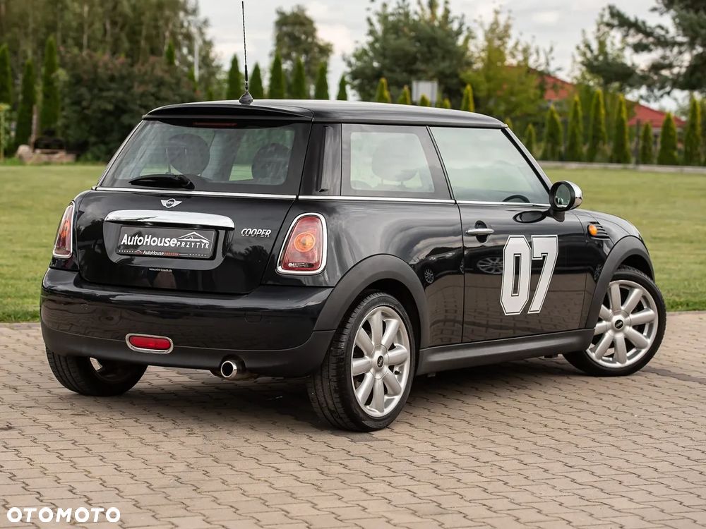 MINI Cooper 50 Camden - 11