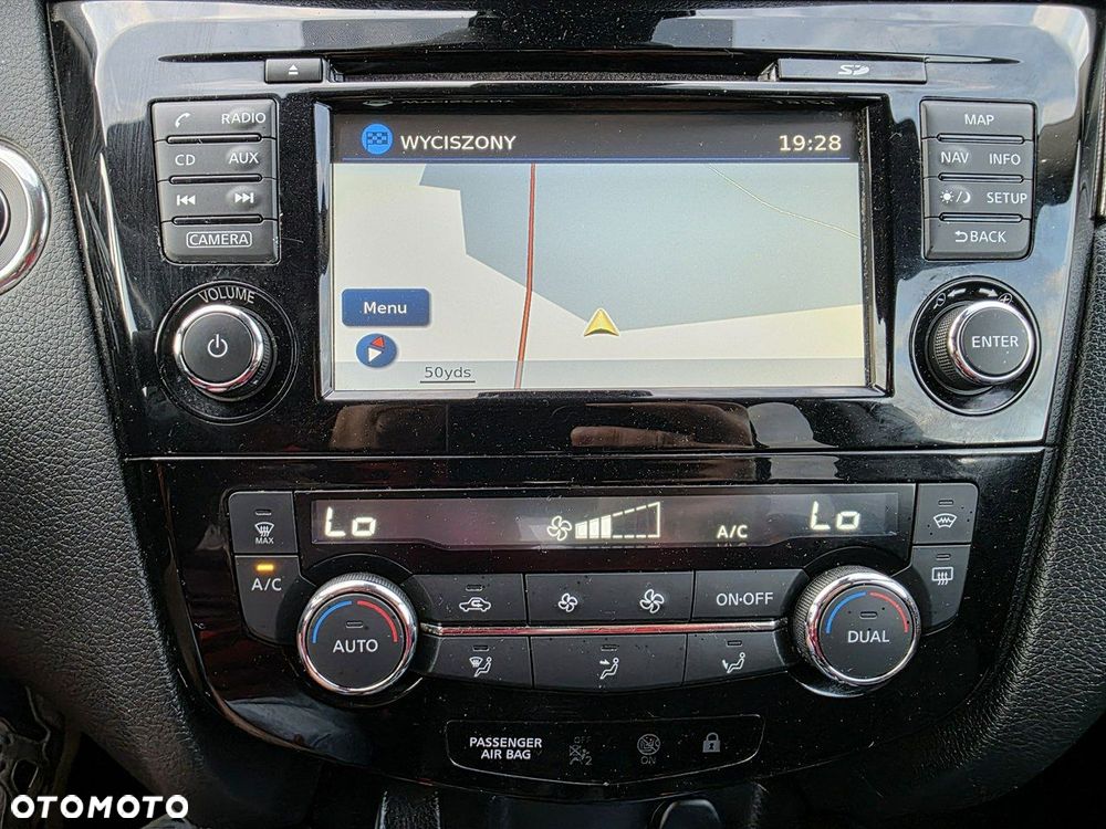 Nissan Qashqai - 16