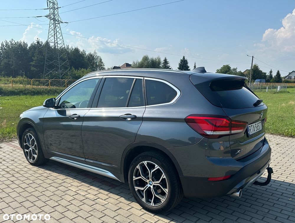BMW X1 xDrive18d xLine - 5