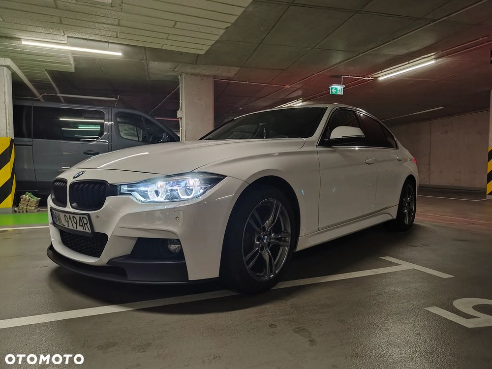 BMW Seria 3 330i Sport Line Sport - 1