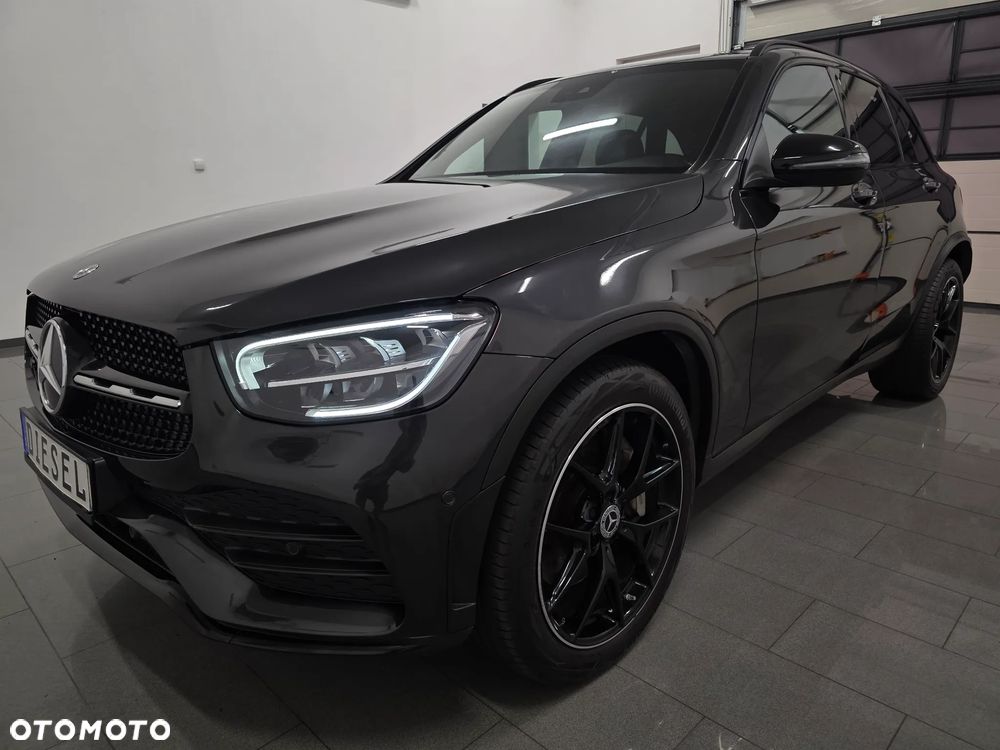 Mercedes-Benz GLC 220 d 4Matic 9G-TRONIC AMG Line Plus - 2
