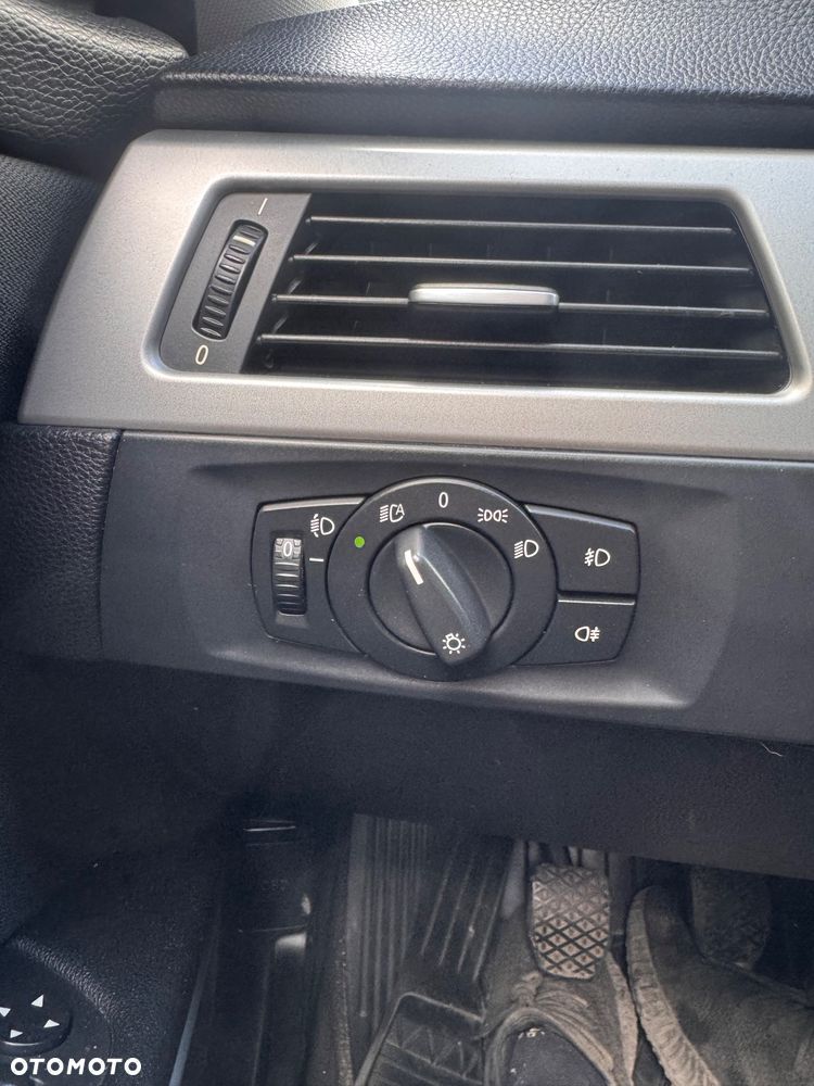 BMW Seria 3 - 21