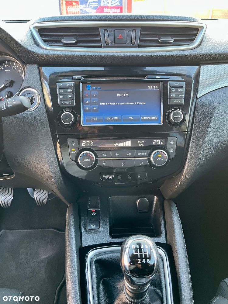 Nissan Qashqai 1.3 DIG-T N-CONNECTA - 16