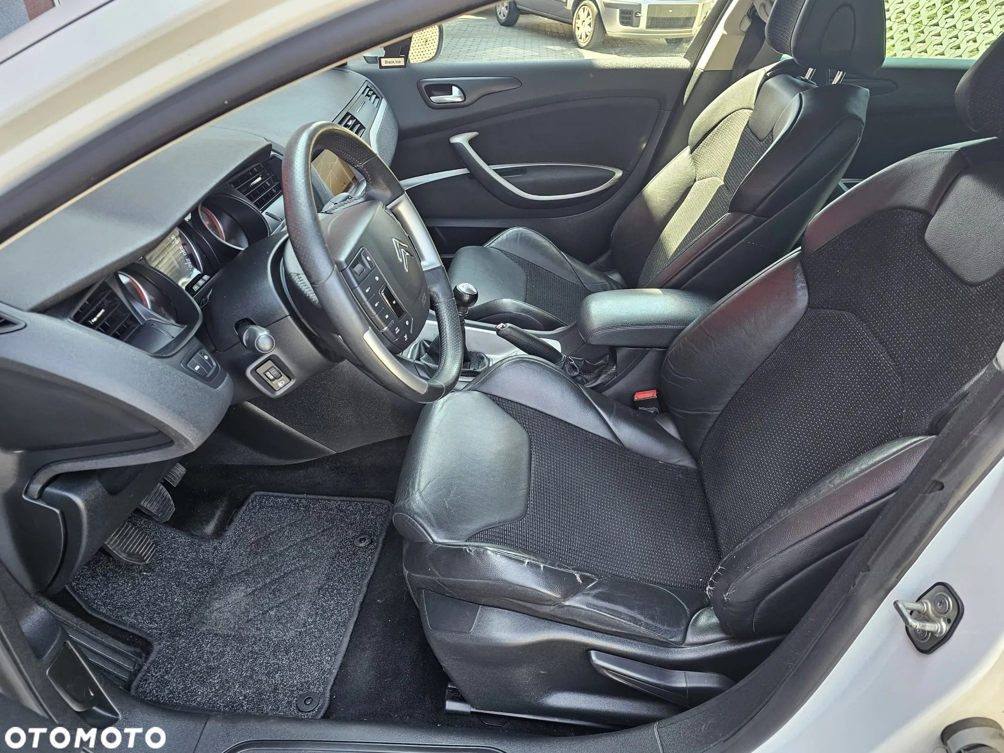 Citroën C5 Tourer HDi 165 FAP Exclusive - 19