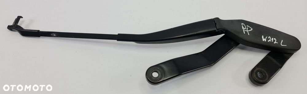 RAMIE WYCIERACZKI PRAWE MERCEDES W212 EUROPA - 1