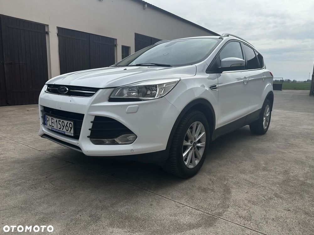 Ford Kuga - 1