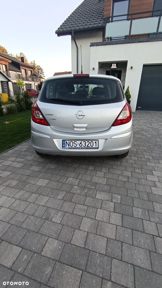 Opel Corsa - 3