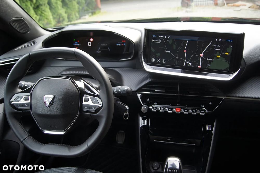 Peugeot 2008 PureTech 100 Stop&Start Allure Pack - 21