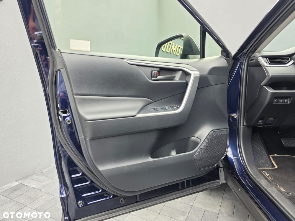 Toyota RAV4 Hybrid Premium 4x2 - 27