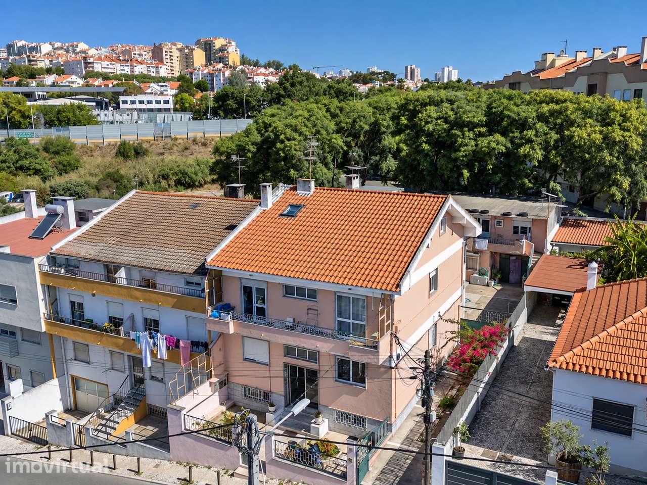 Prédio de Investimento em Odivelas - Grande imagem: 2/23