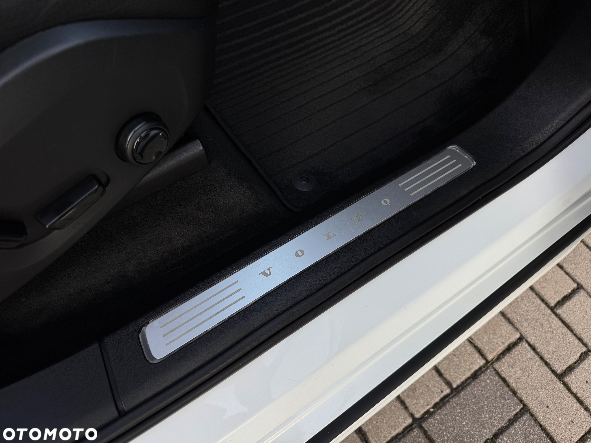 Volvo XC 90 D5 AWD Momentum - 27