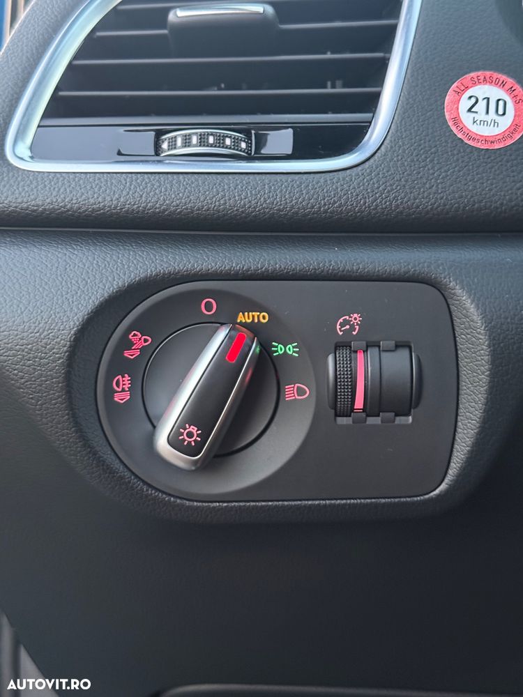 Audi Q3 2.0 TDI Sport - 15