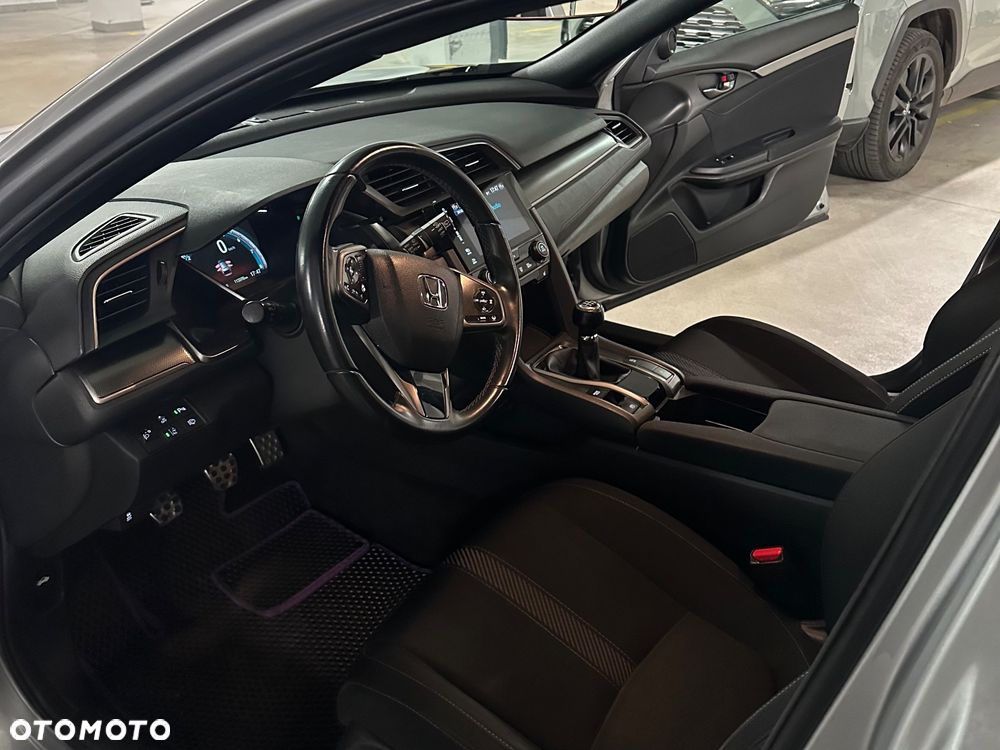 Honda Civic 1.0 i-VTEC Turbo Elegance - 18