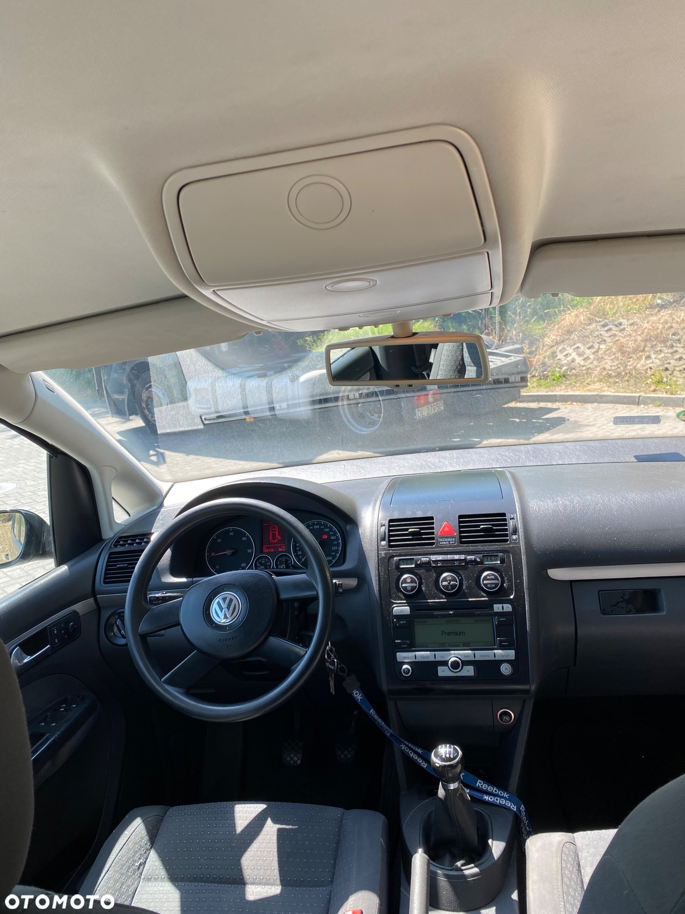 Volkswagen Touran - 8