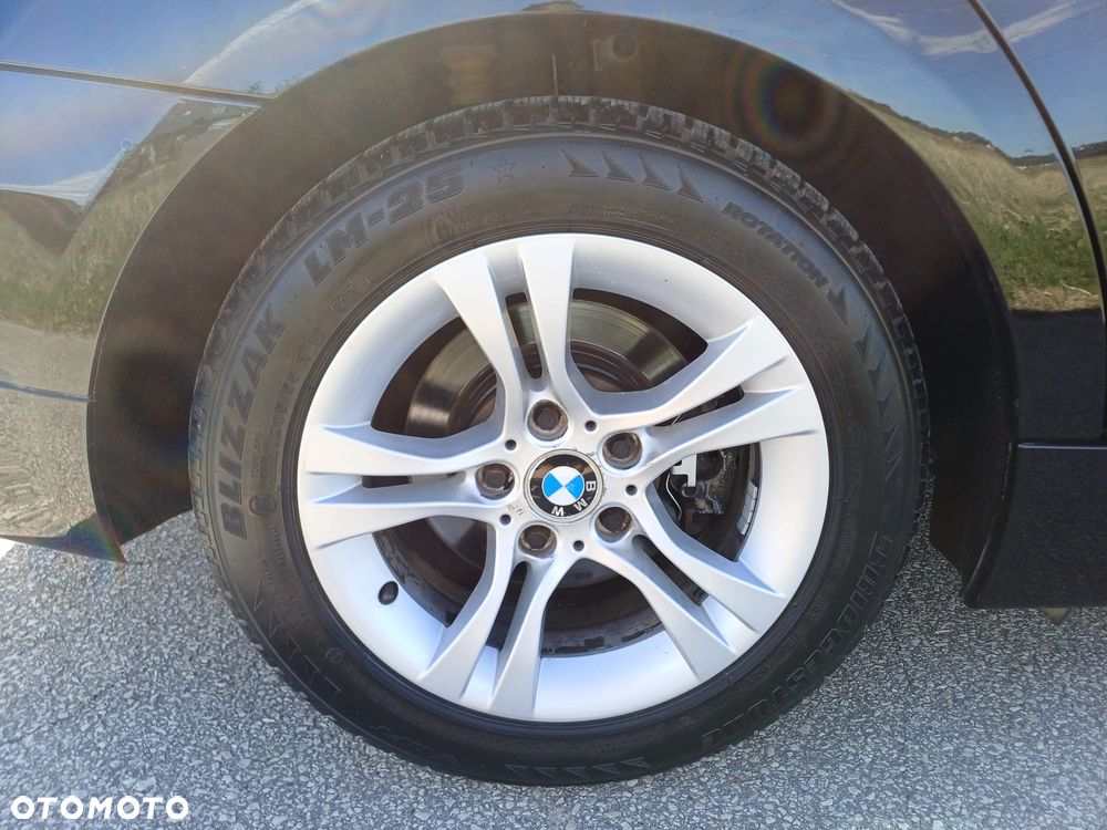 BMW Seria 3 320d - 27