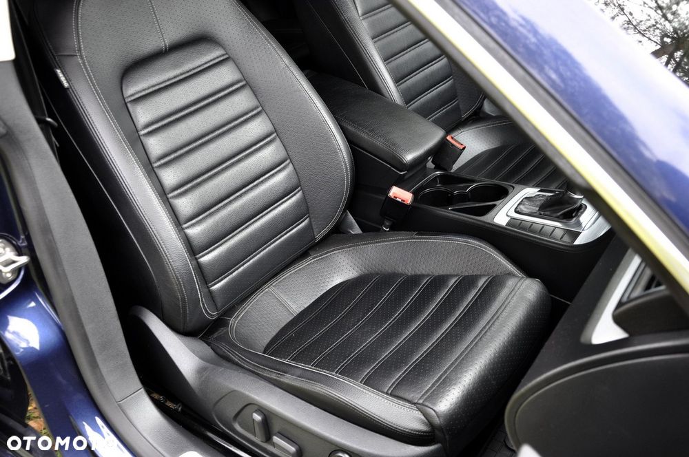 Volkswagen Passat CC 2.0 TSI DSG - 35