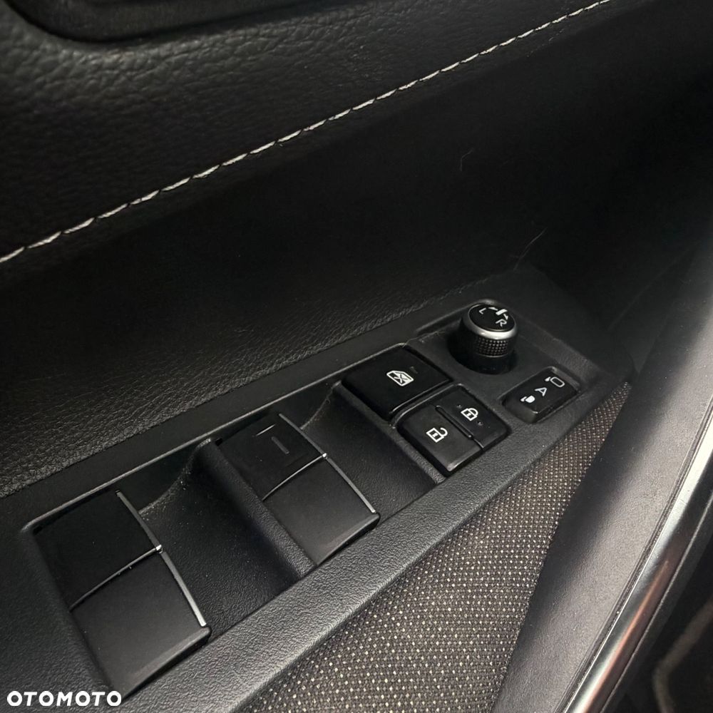 Toyota Corolla 1.8 Hybrid Comfort - 30