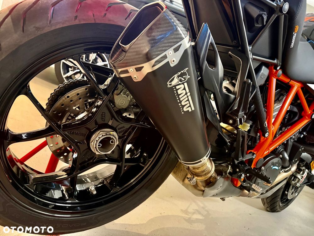 KTM Super Duke - 9