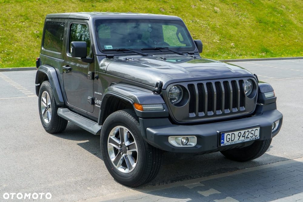 Jeep Wrangler - 1