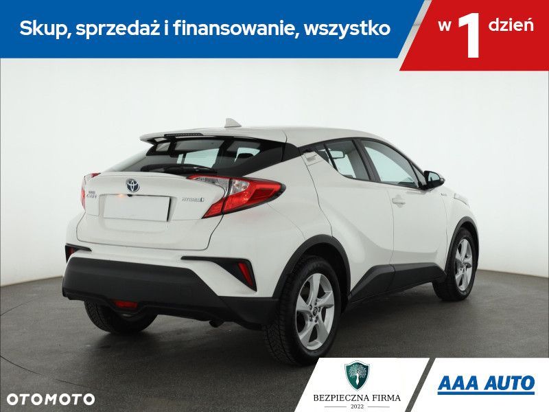 Toyota C-HR - 7