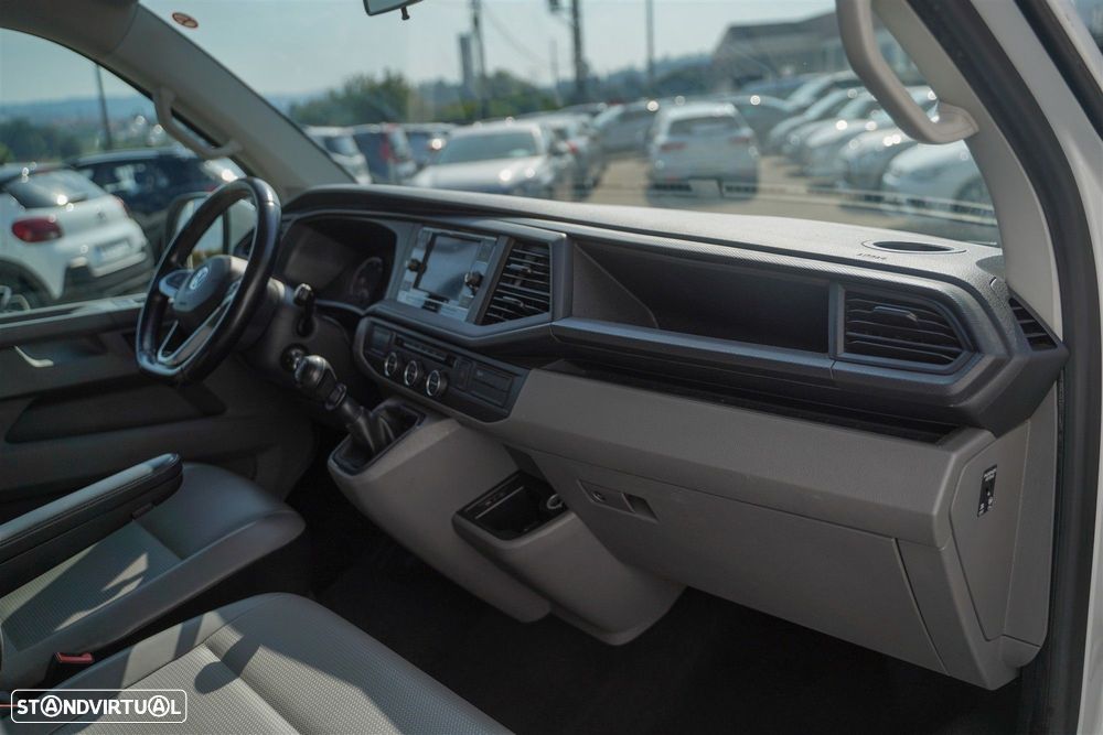VW Caravelle 2.0 TDi BM Longa Comfortline - 29