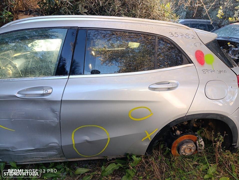 PORTA TRASEIRA ESQUERDA MERCEDES-BENZ CLASE GLA BM 156 - 1