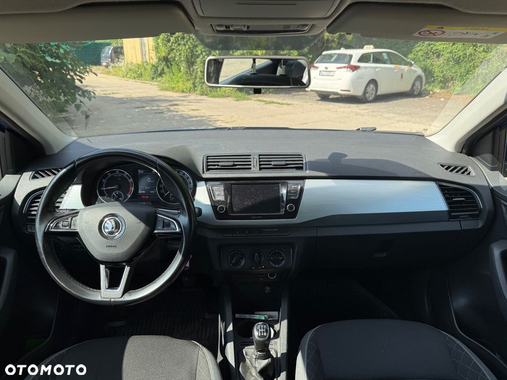 Skoda Fabia 1.0 Active - 10