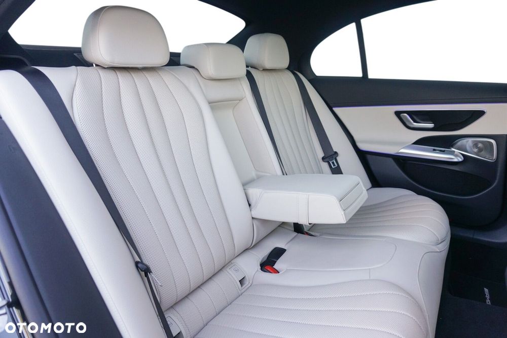 Mercedes-Benz Klasa E - 10