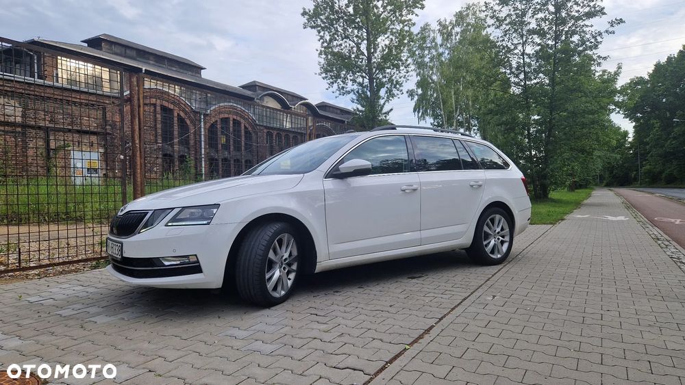 Skoda Octavia 2.0 TDI Ambition DSG - 4
