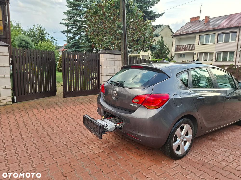 Opel Astra 1.4 ecoFLEX - 6