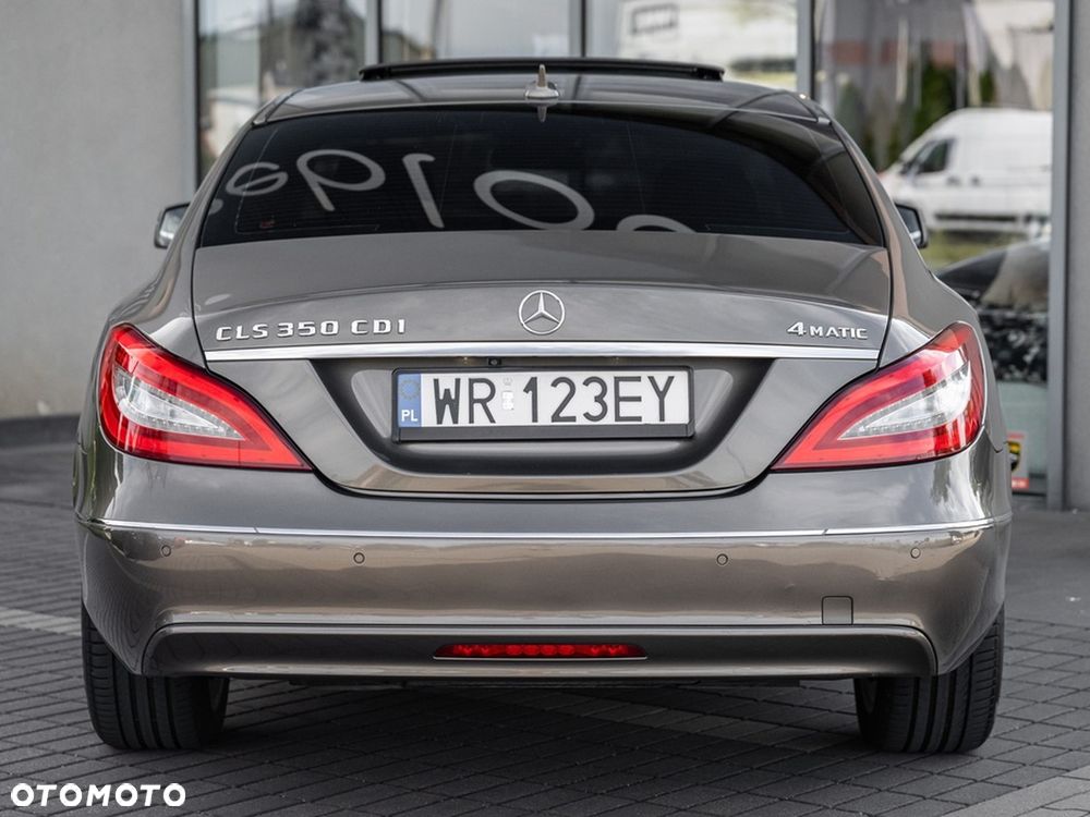 Mercedes-Benz CLS - 11