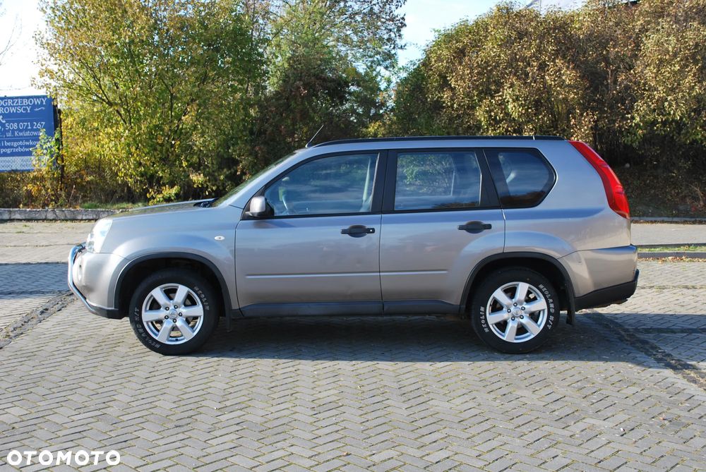 Nissan X-Trail 2.0 dCi 4x4 DPF LE - 4