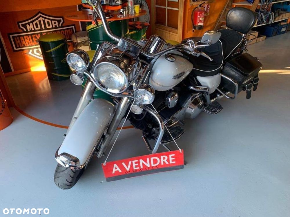 Harley-Davidson Touring Road King - 2