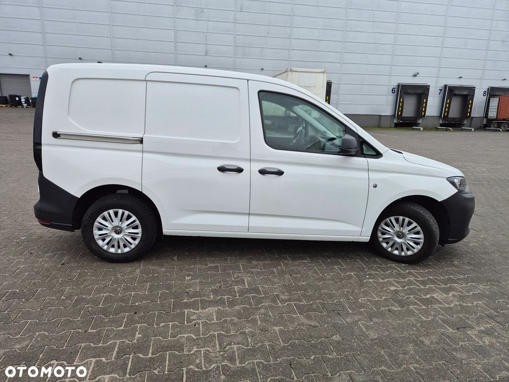 Volkswagen Caddy Cargo - 4