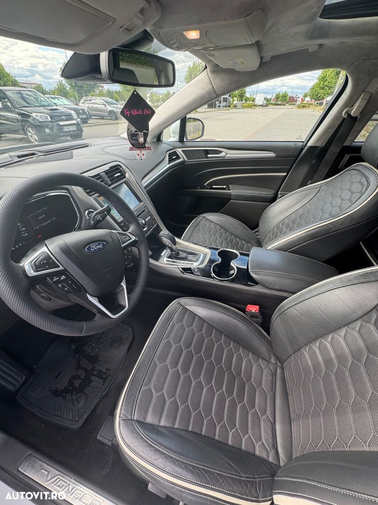 Ford Mondeo Vignale 2.0 Hybrid - 5