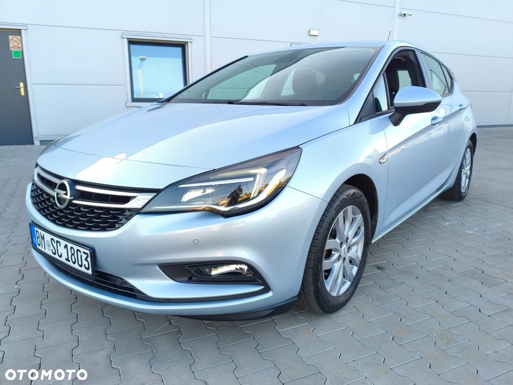 Opel Astra - 1