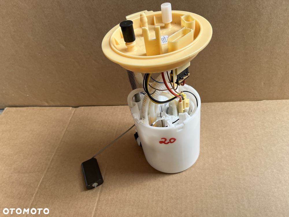 POMPA PALIWA VW CADDY 2K7 CADDY V FORD CONNECT TOURNEO MK3 5R3919050A