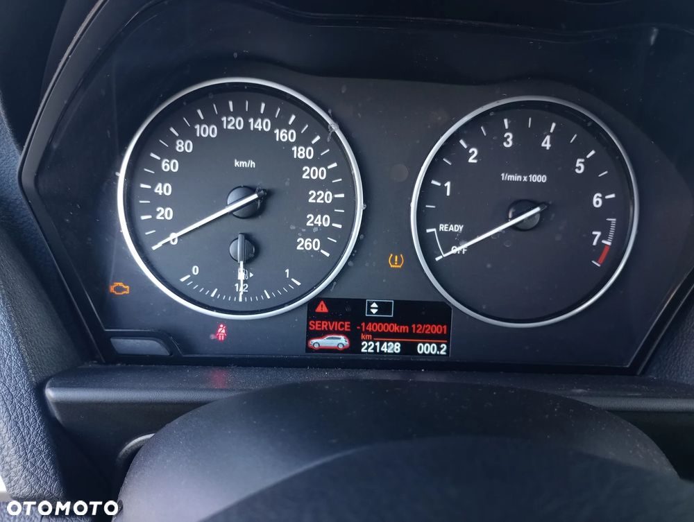 BMW Seria 1 - 13