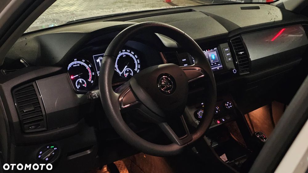 Skoda Kodiaq 1.5 TSI ACT 4x2 Active - 14